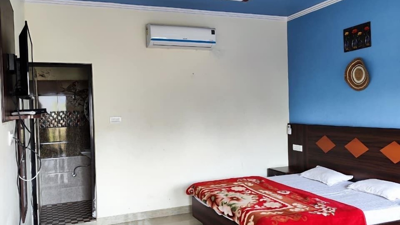 Photo of Bedroom in Sirala