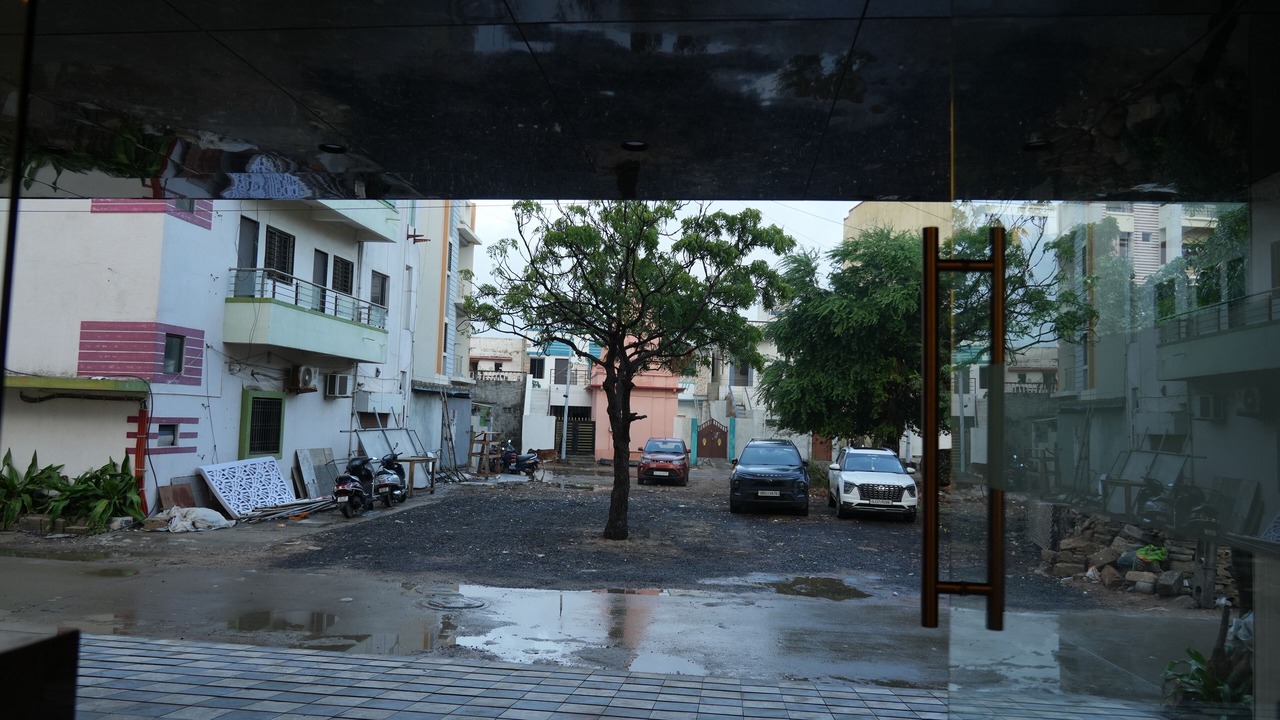 Photo of Others in Dwarka