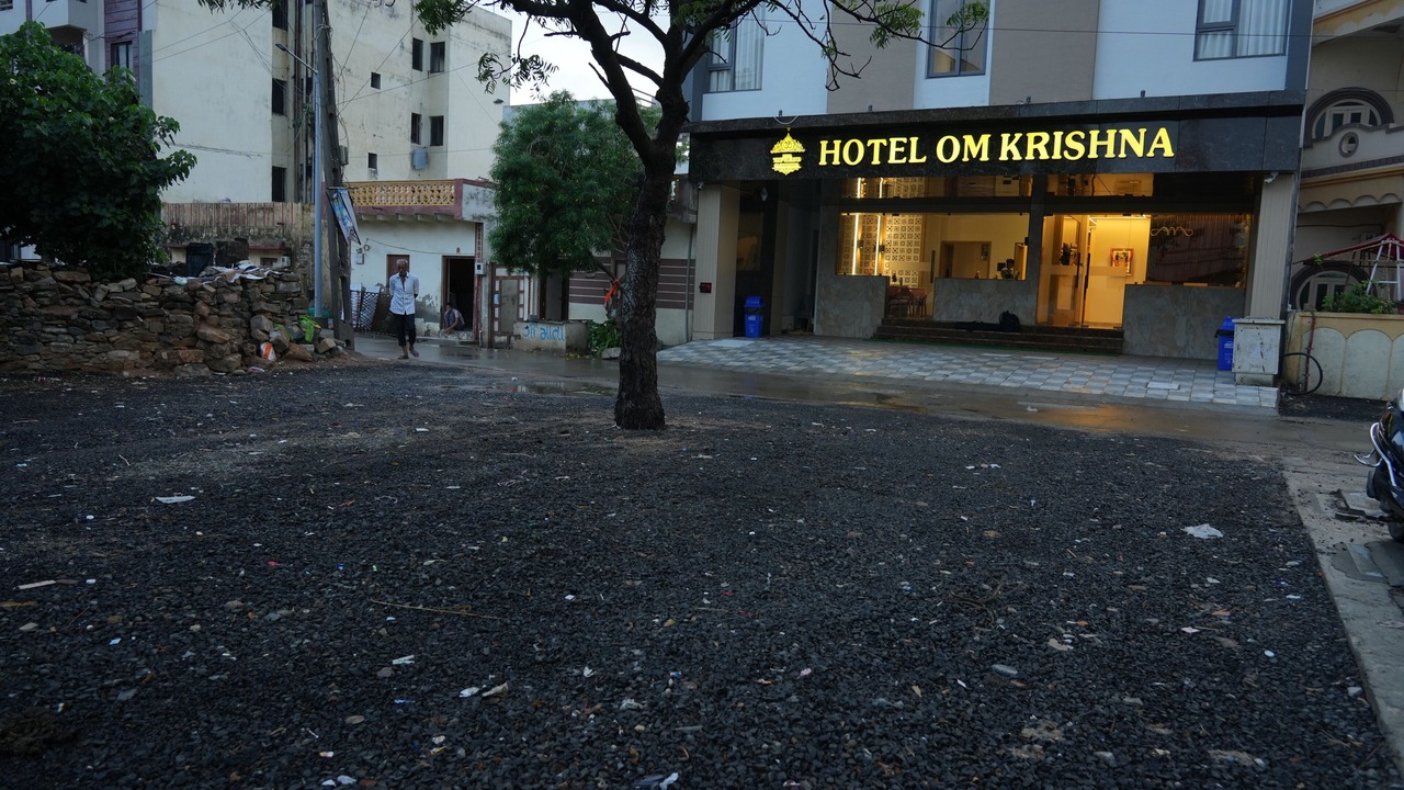 Photo of Others in Dwarka