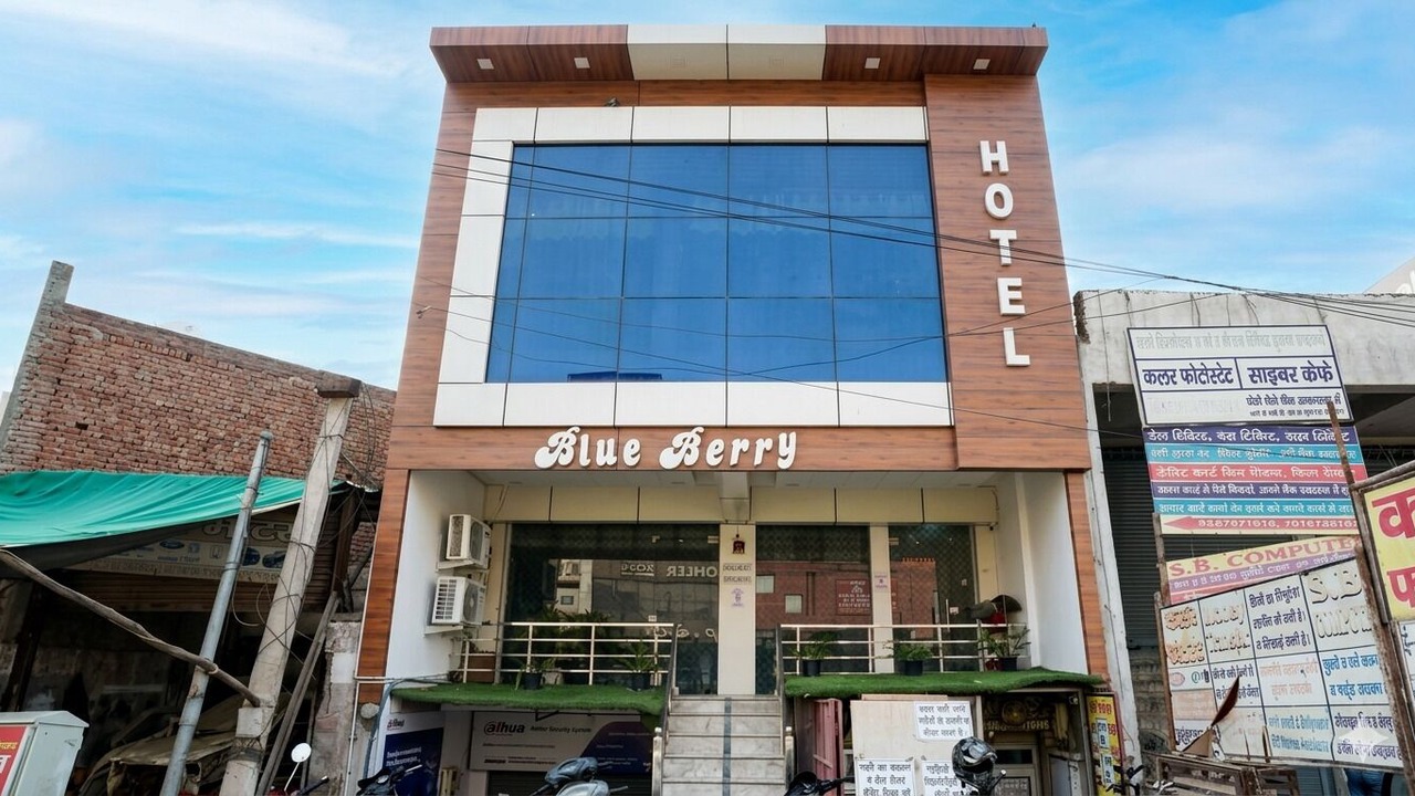 Photo of Outdoor in Sikandra
