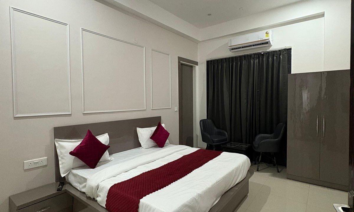 Photo of Bedroom in Greater Noida