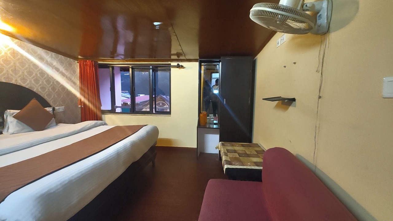 Photo of Bedroom in Mallital
