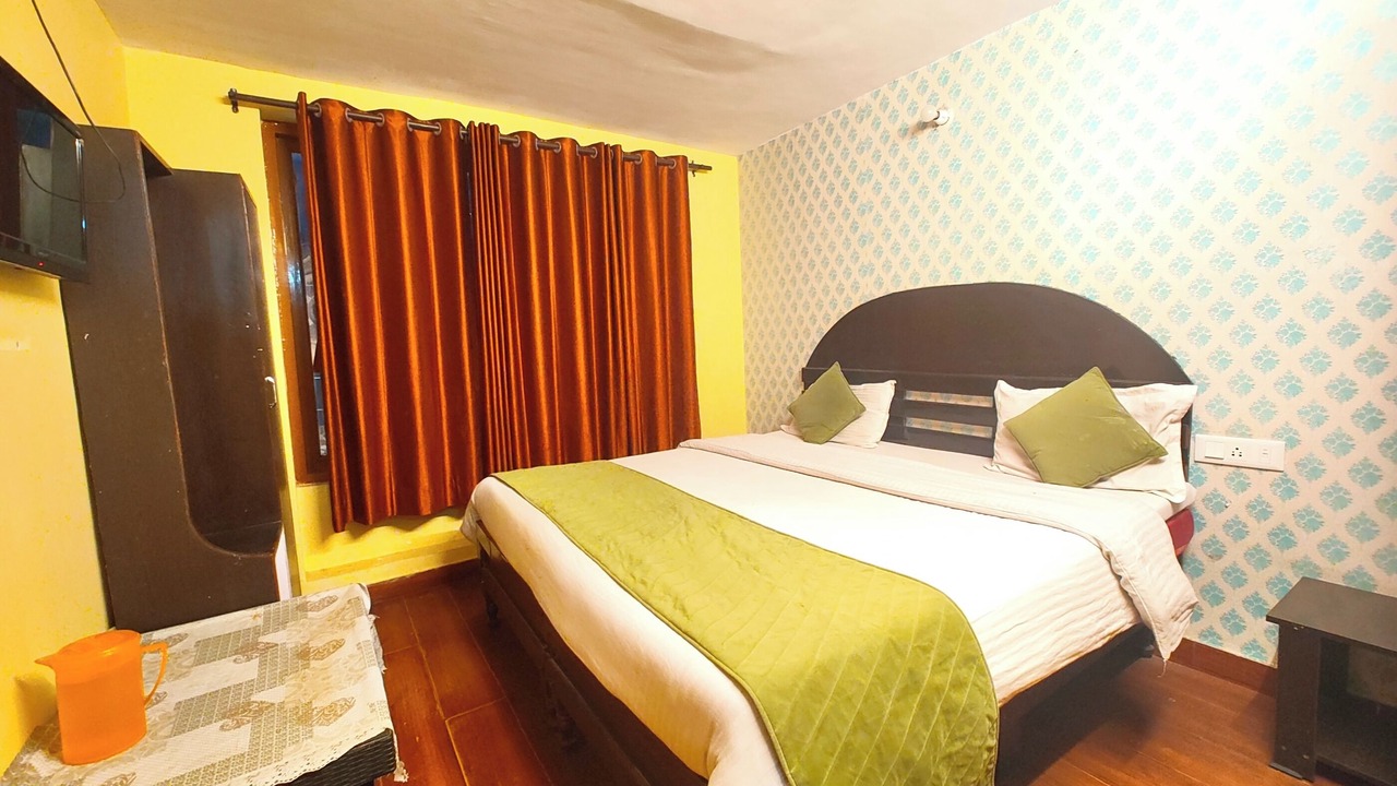 Photo of Bedroom in Mallital