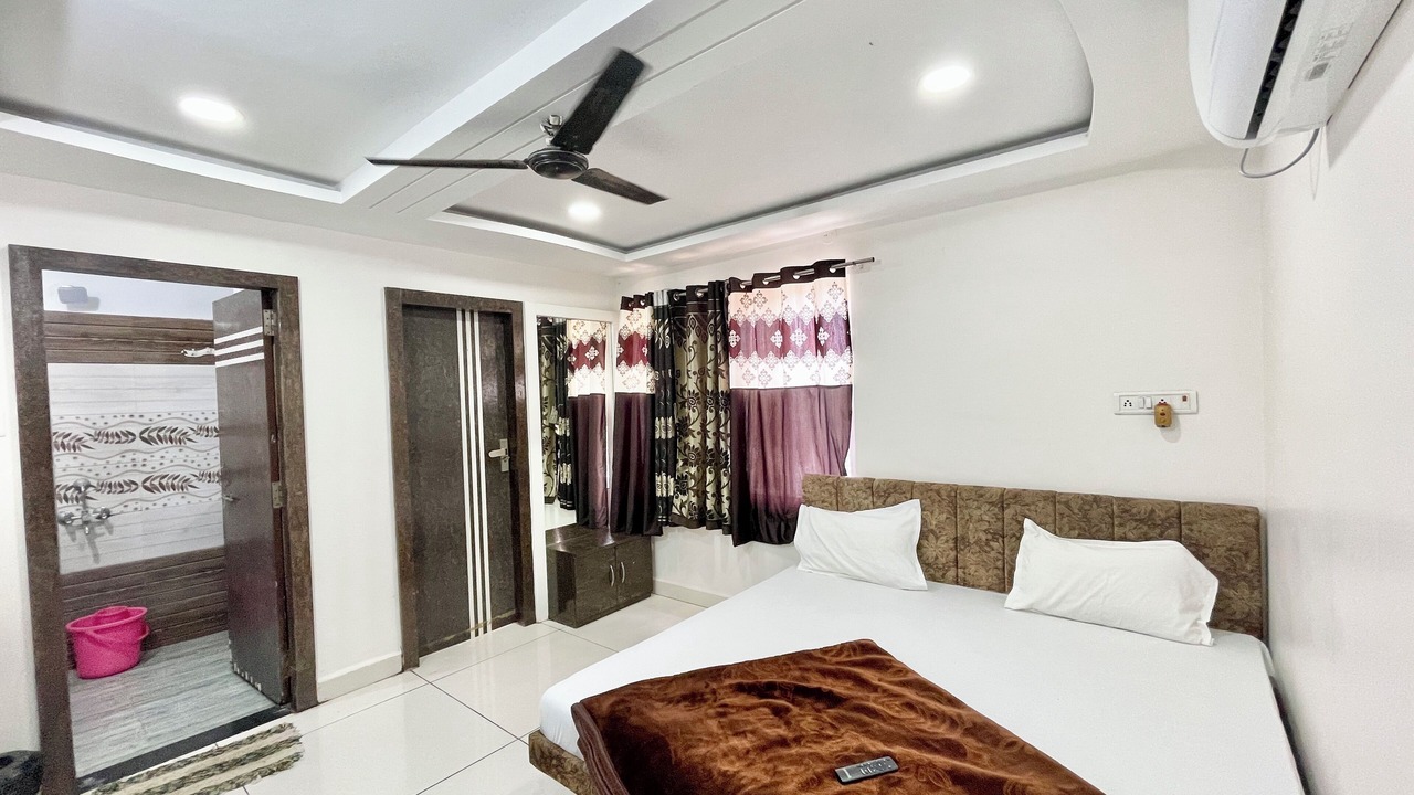 Photo of Bedroom in Ujjain