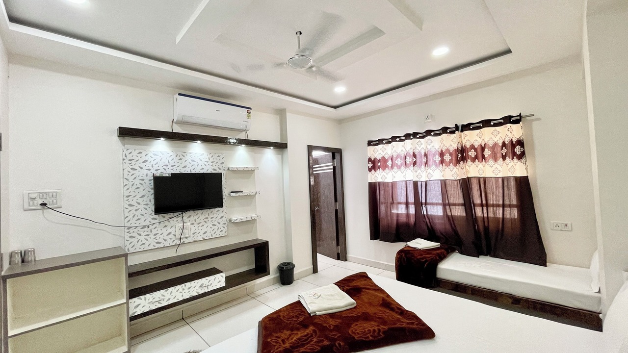Photo of Bedroom in Ujjain