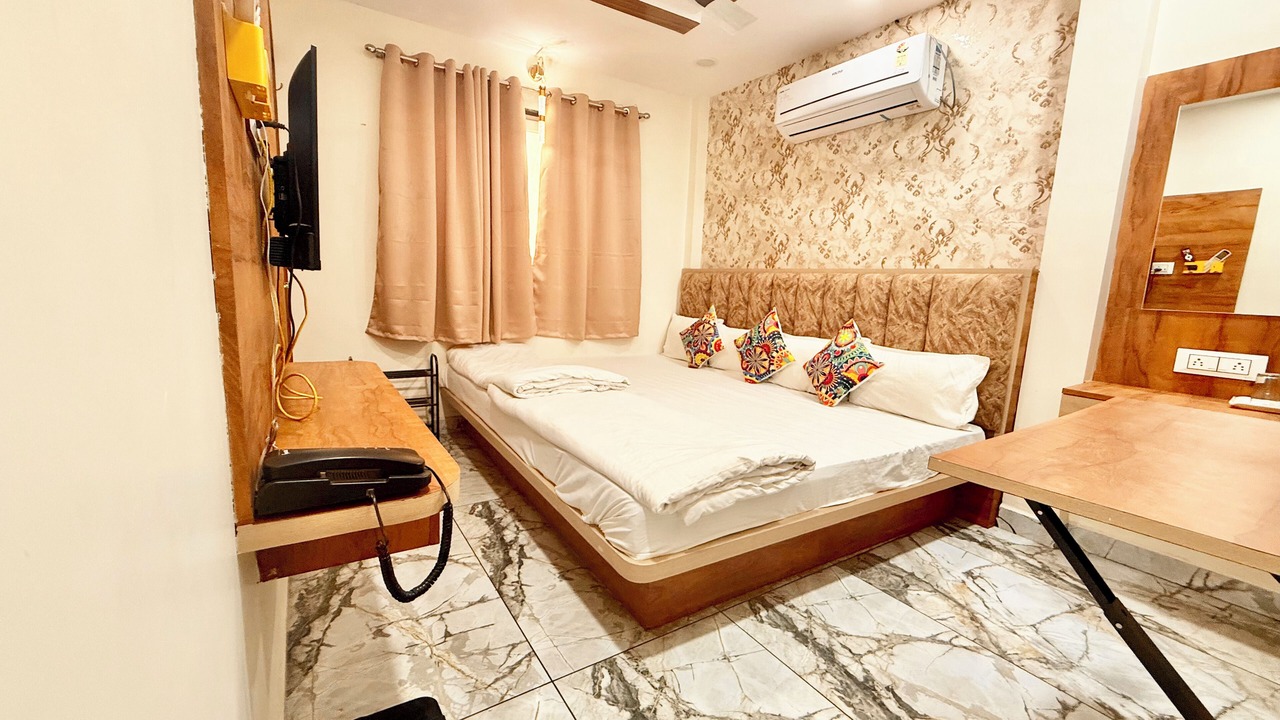 Photo of Bedroom in Ujjain