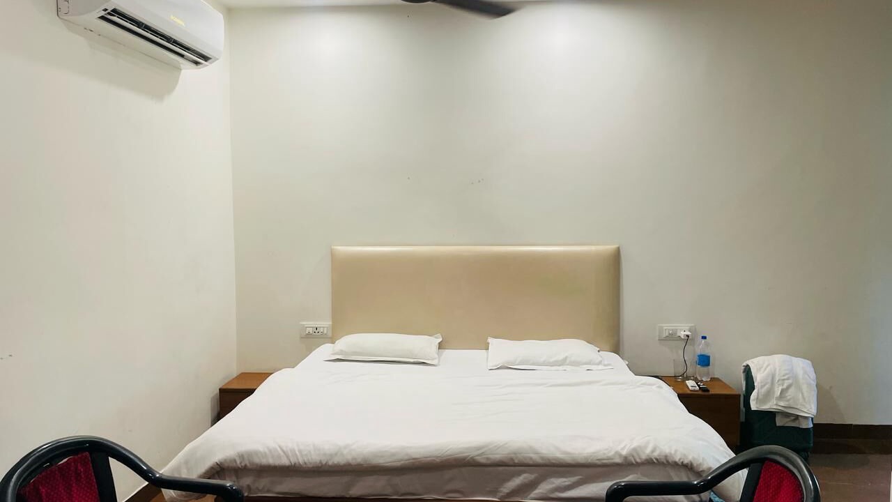 Photo of Bedroom in Tarn Taran