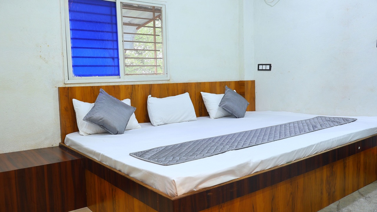Photo of Bedroom in Sehore