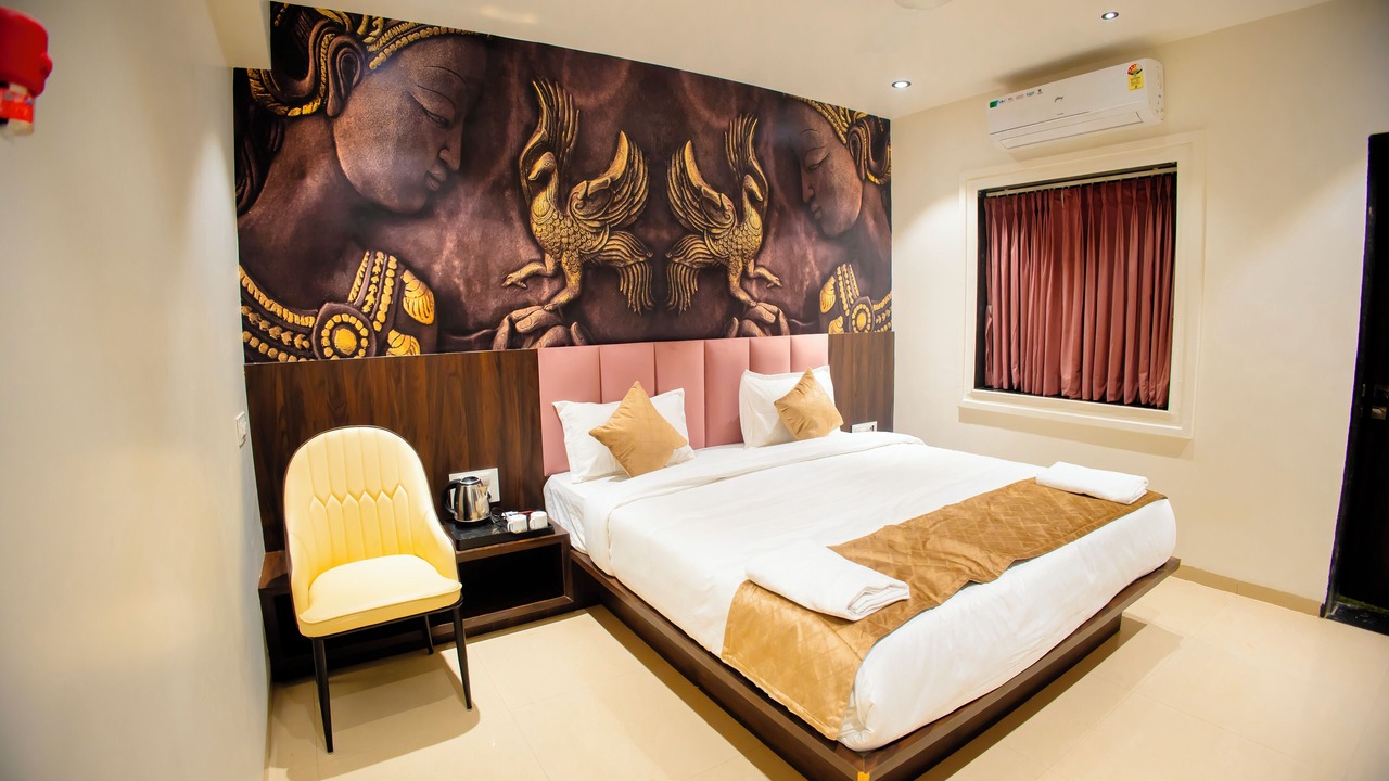 Photo of Bedroom in Tuljapur
