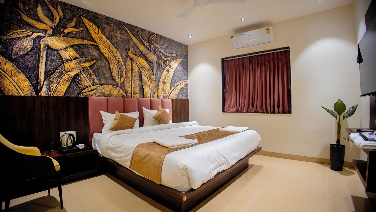 Photo of Bedroom in Tuljapur