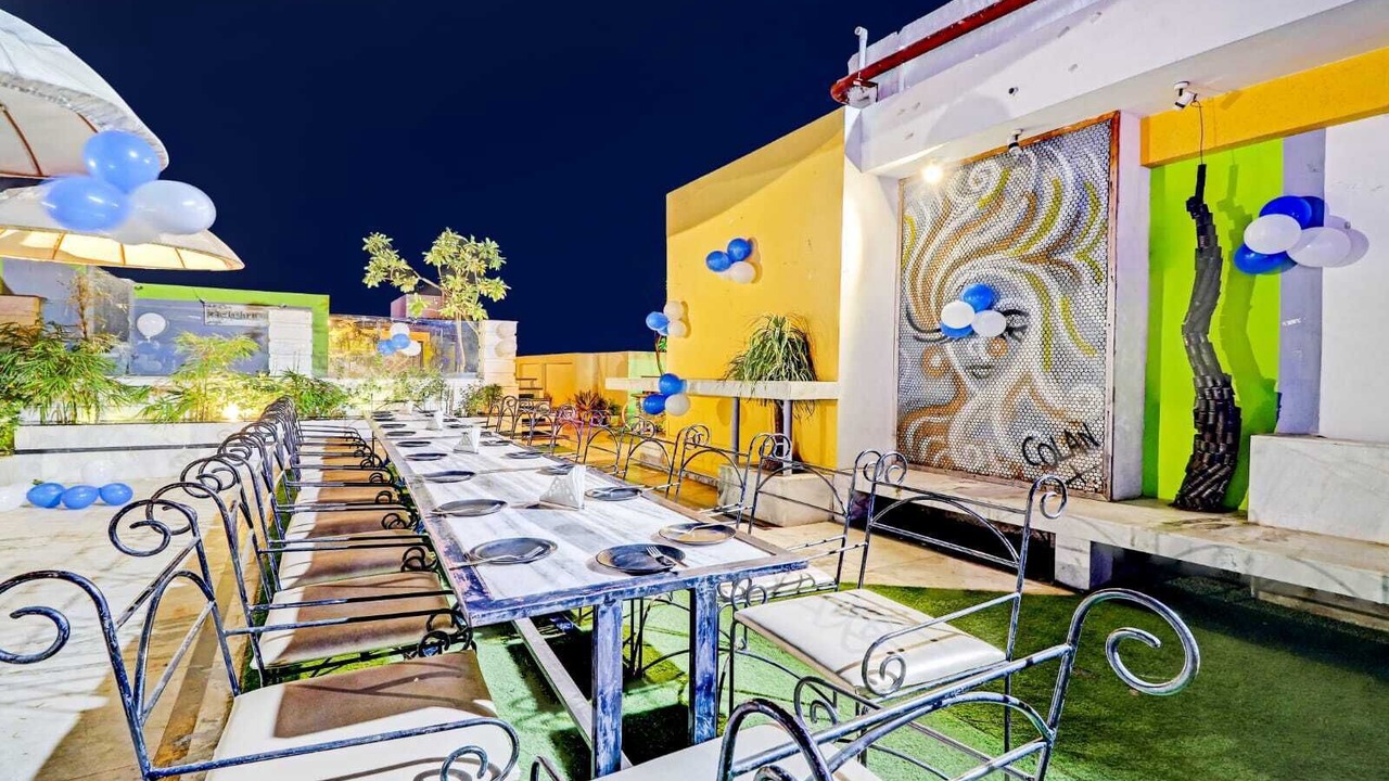 Photo of Outdoor in Taj Ganj
