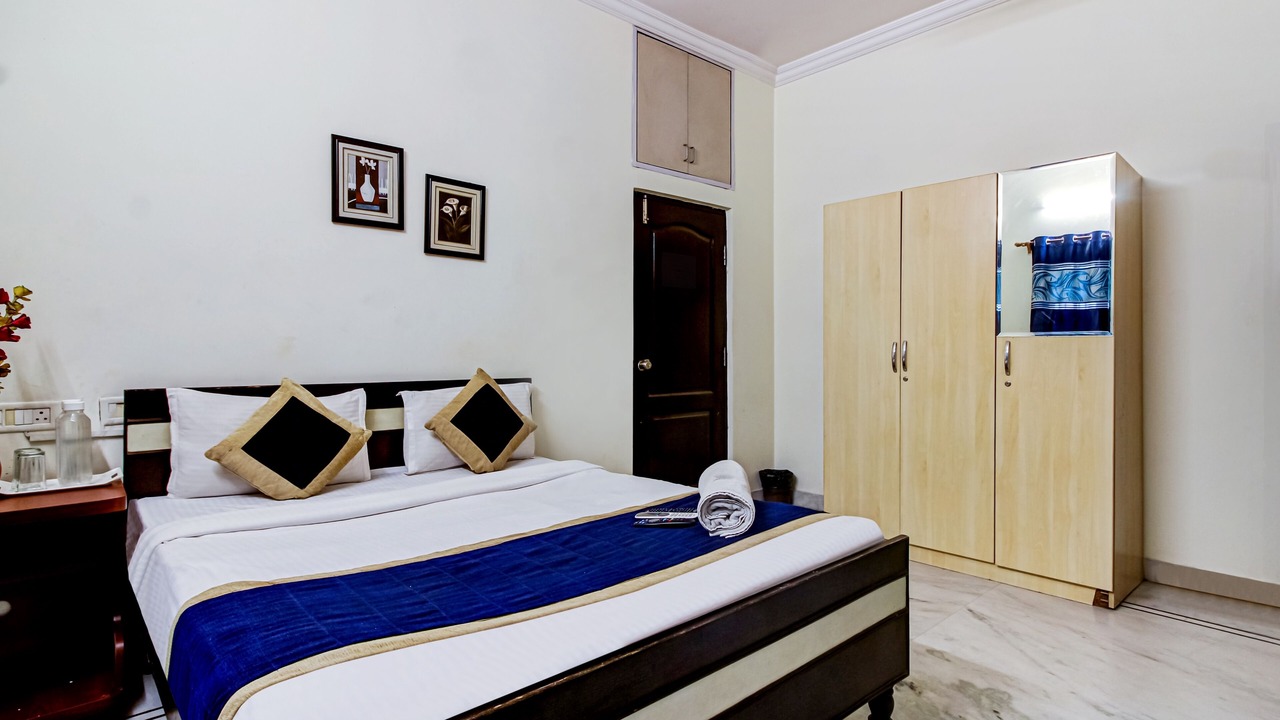 Photo of Bedroom in Begumpet