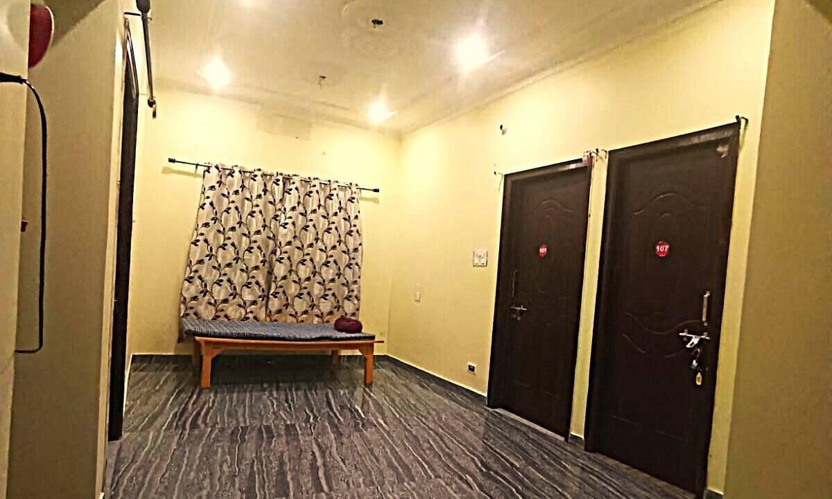 Photo of Bedroom in Deoghar