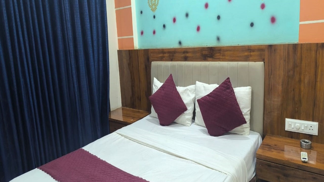 Photo of Bedroom in Navi Mumbai