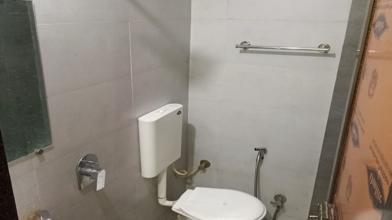 Photo of Bathroom in Navi Mumbai