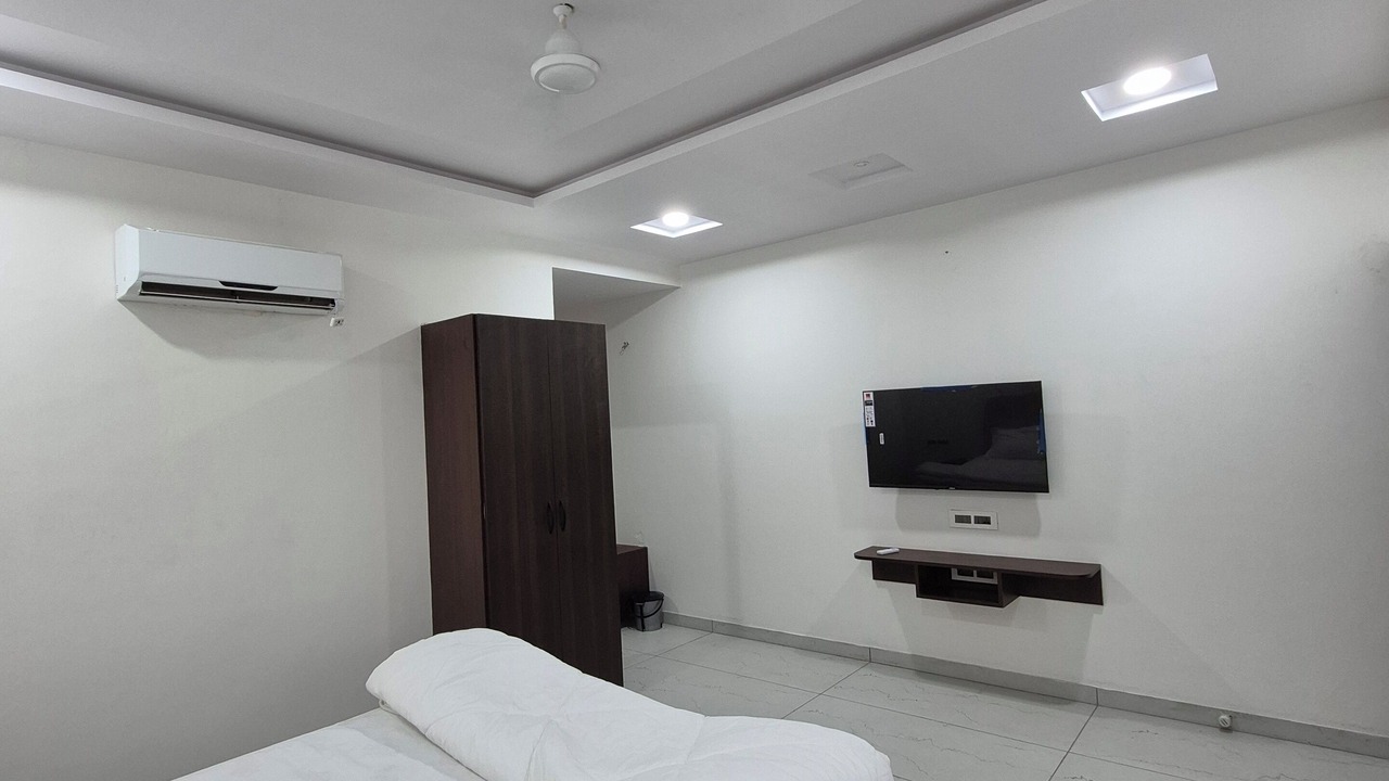 Photo of Bedroom in Devpar