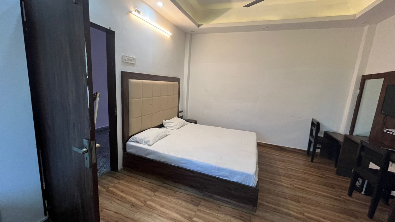 Photo of Bedroom in Alwar