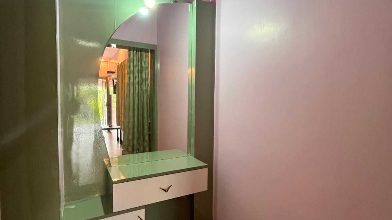 Photo of Bedroom in Alur