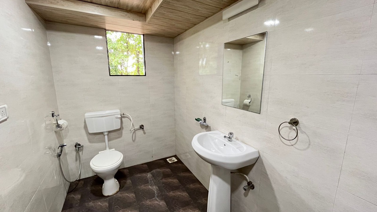 Photo of Bathroom in Suryamal