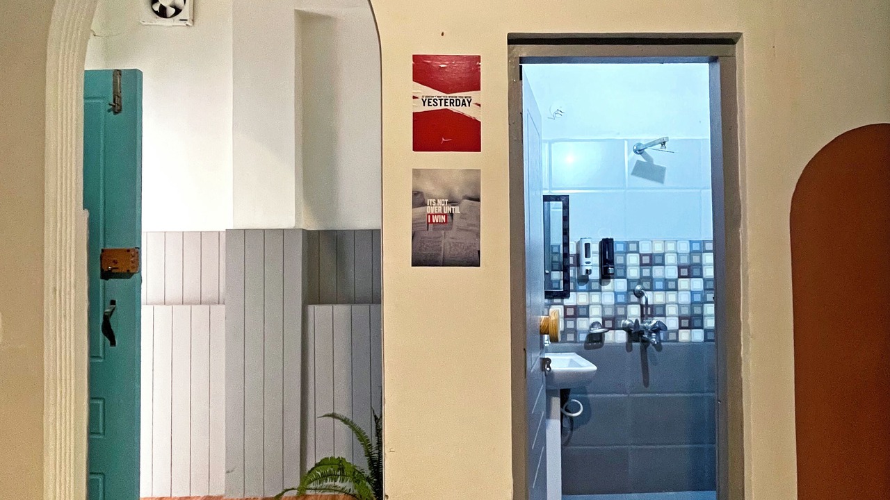 Photo of Bathroom in Tapovan