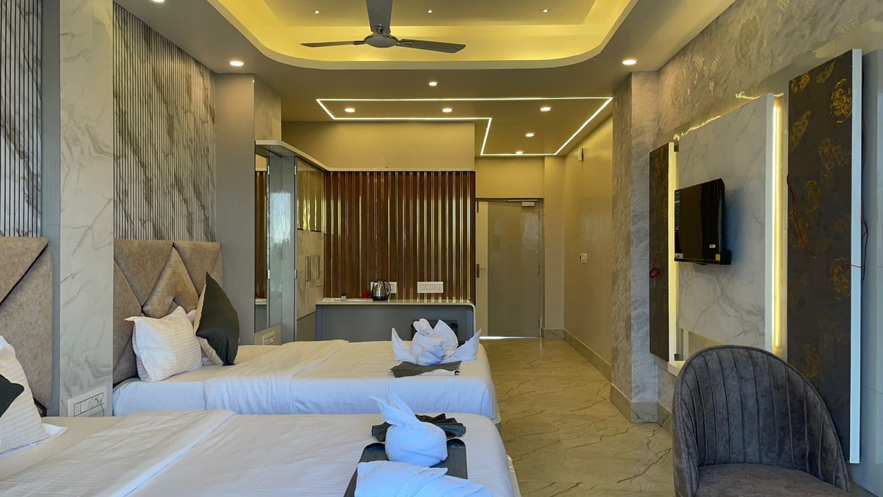 Photo of Bedroom in Tarapith