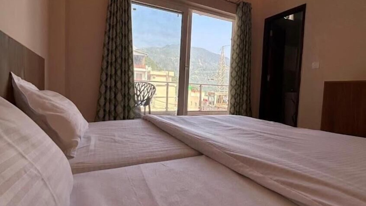 Photo of Bedroom in Tapovan