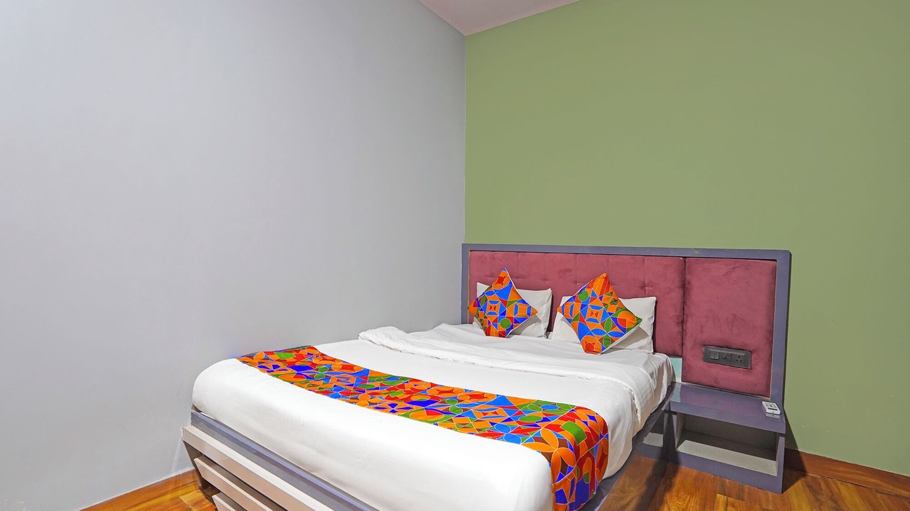 Photo of Bedroom in Clover Park