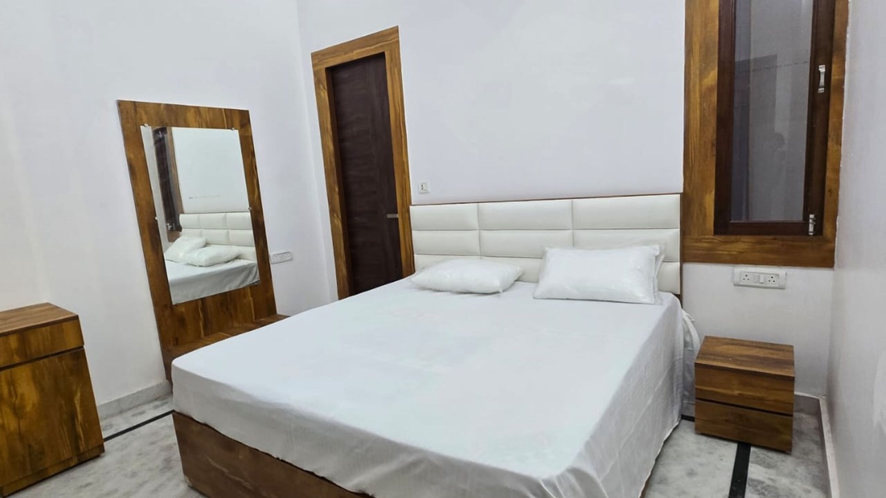 Photo of Bedroom in Meerut
