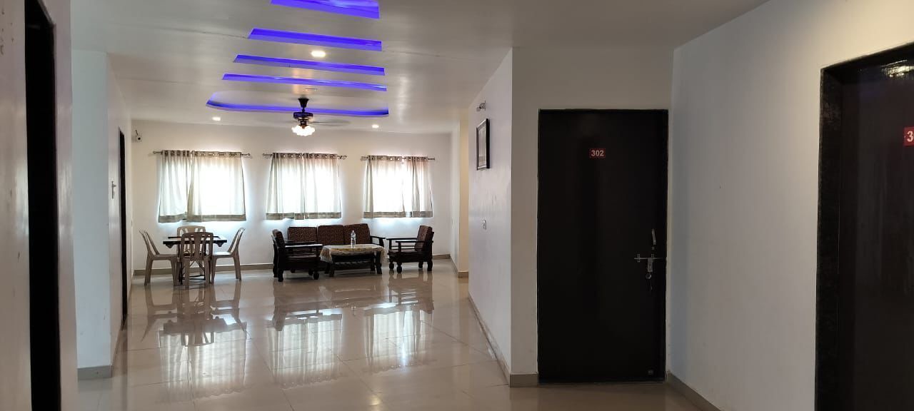 Photo of Livingroom in Bhilar