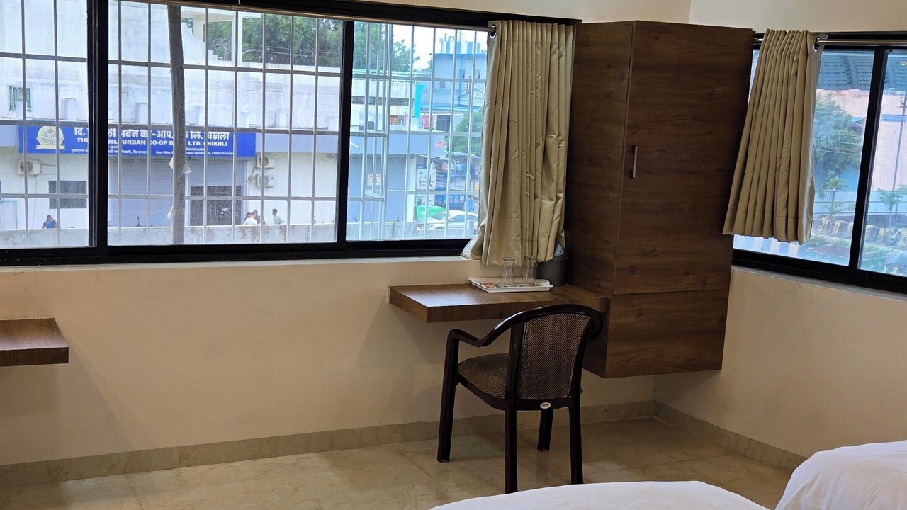 Photo of Bedroom in Jamner