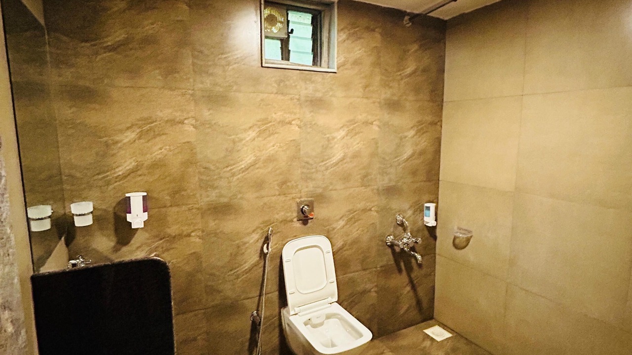 Photo of Bathroom in Mandvi