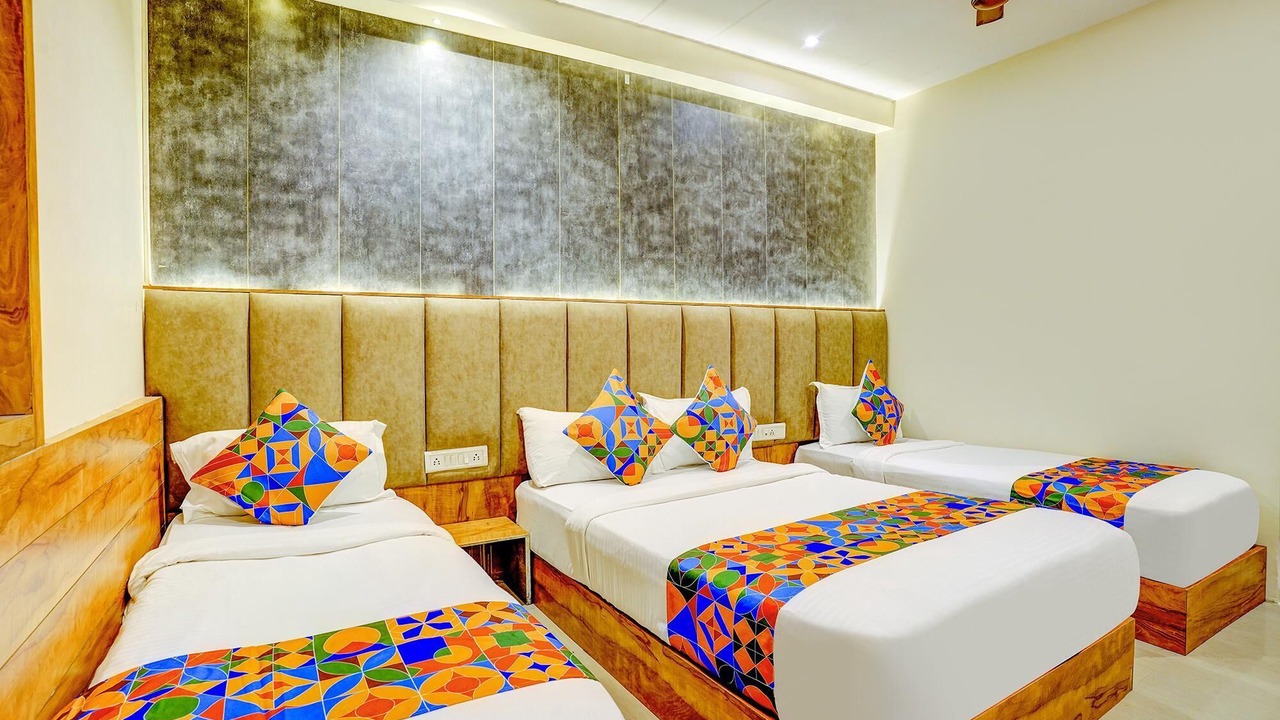 Photo of Bedroom in Prabhadevi