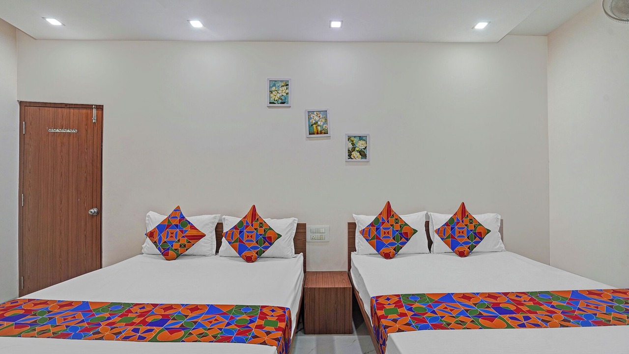 Photo of Bedroom in Alandi