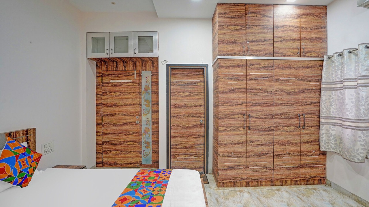 Photo of Bedroom in Alandi