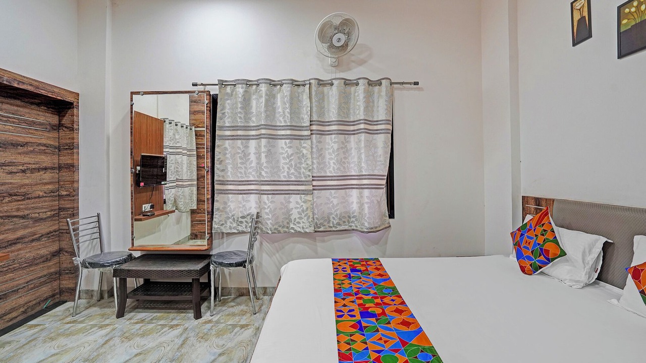 Photo of Bedroom in Alandi