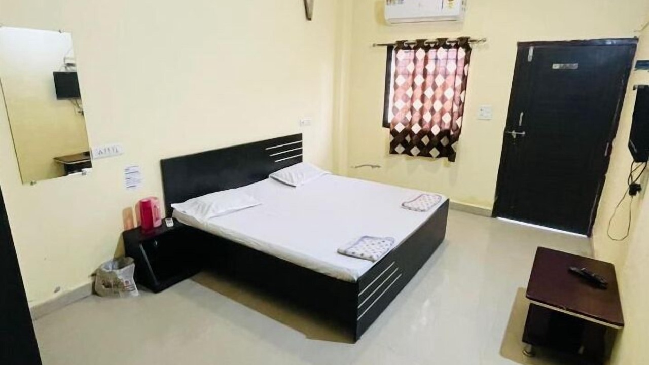 Photo of Bedroom in Sarangpur