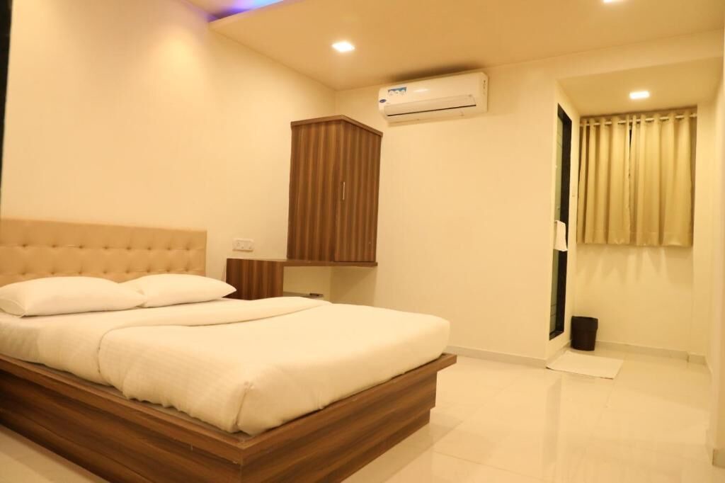 Photo of Bedroom in Jogeshwari East