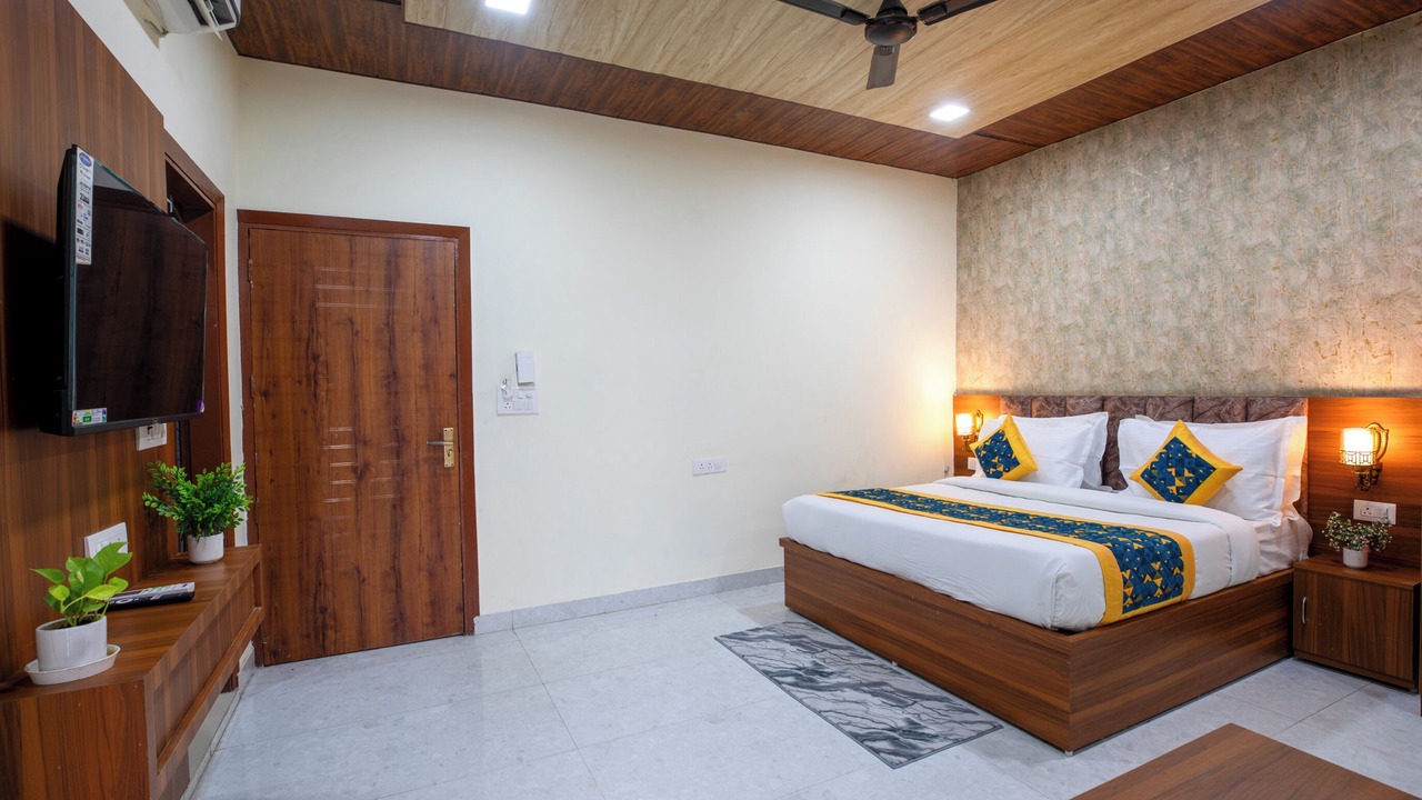 Photo of Bedroom in Noida