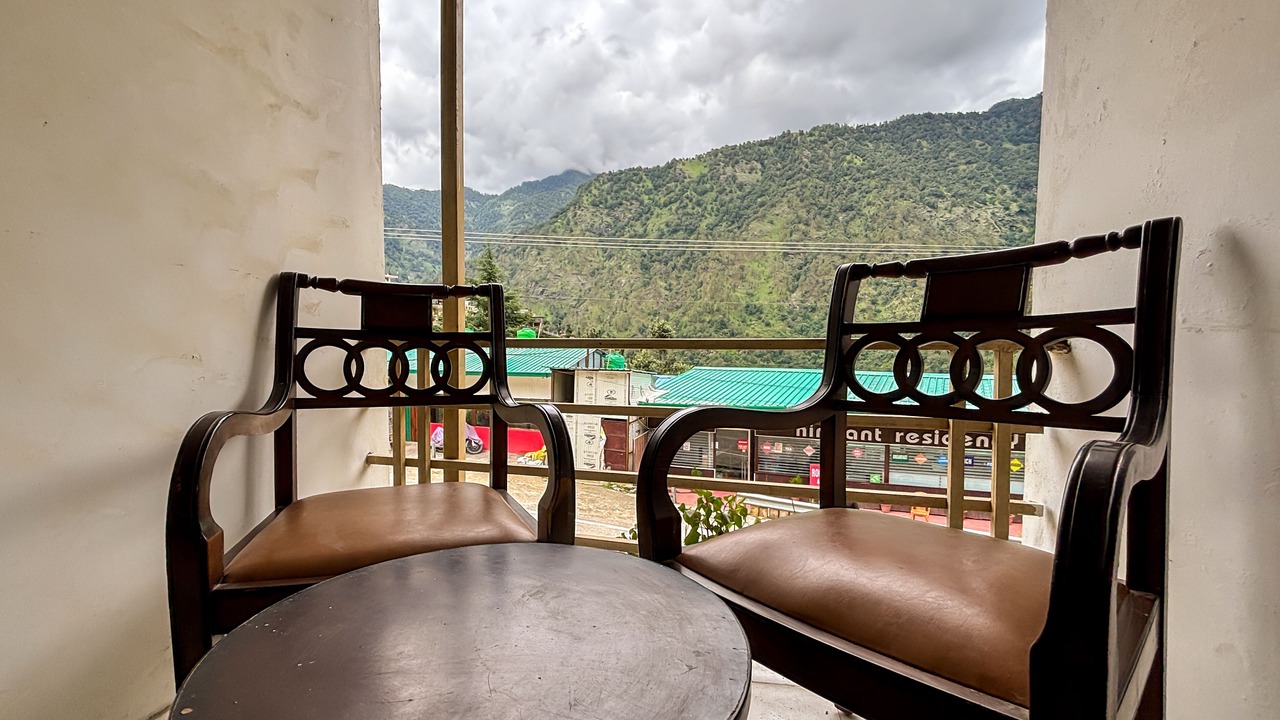 Photo of Patio Balcony in Sitapur