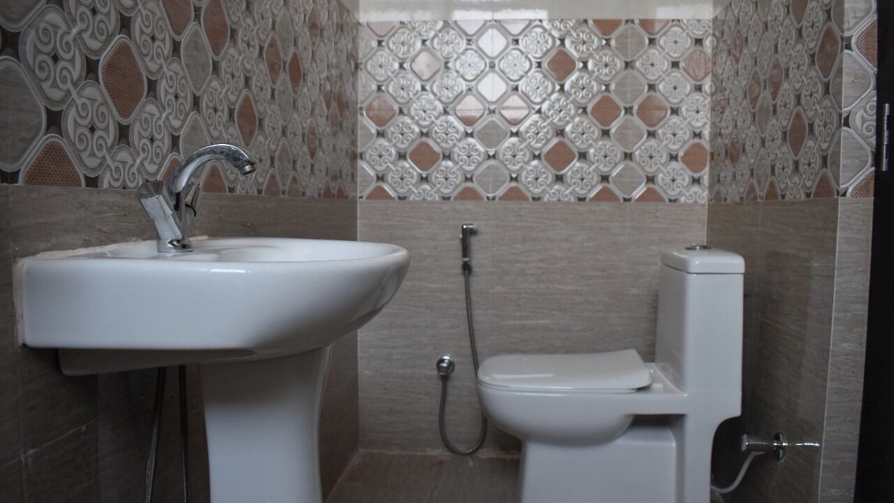 Photo of Bathroom in Bodh Gaya