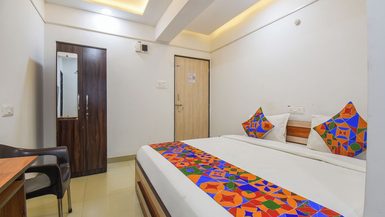 Photo of Bedroom in Hadapsar