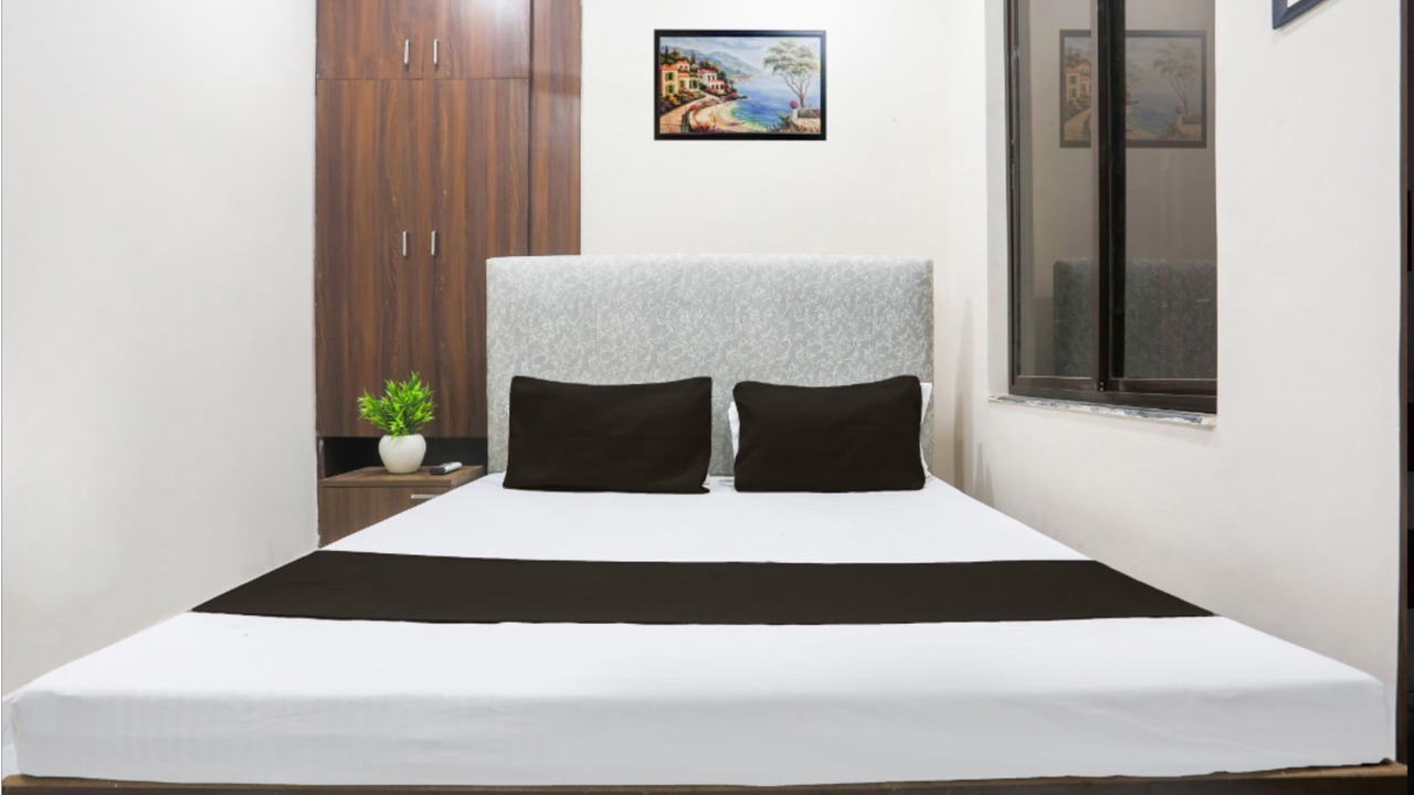 Photo of Bedroom in Allahabad