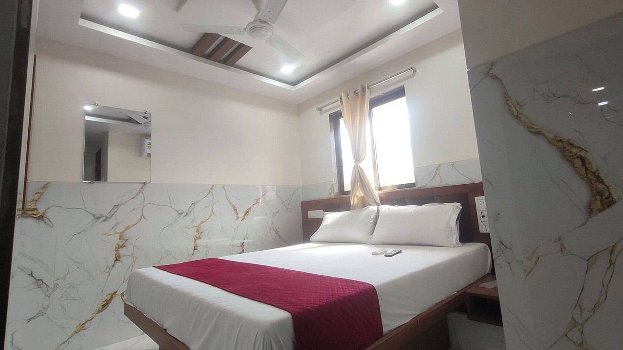 Photo of Bedroom in Andheri West