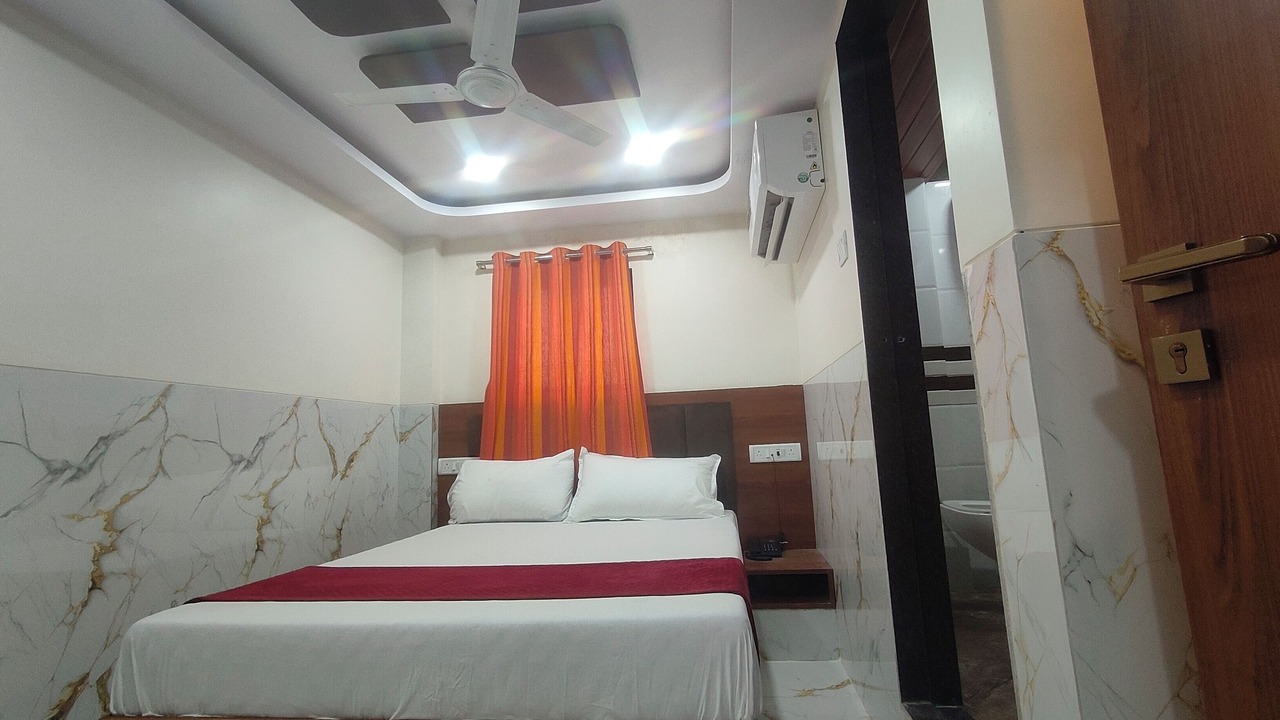 Photo of Bedroom in Andheri West