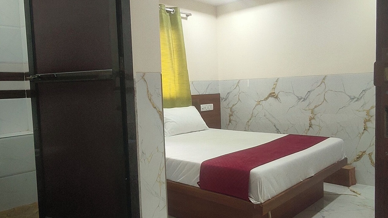 Photo of Bedroom in Andheri West