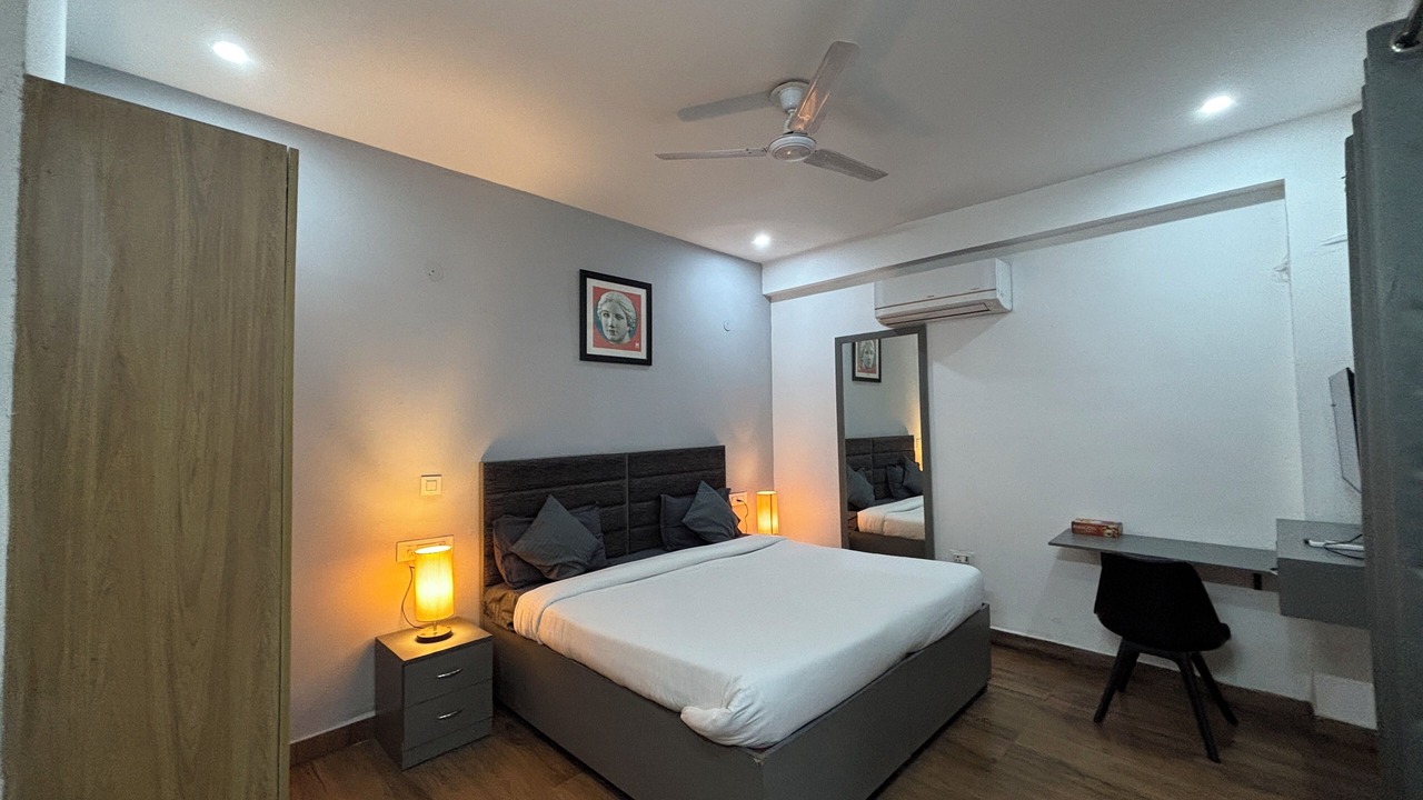 Photo of Bedroom in Sushant Lok