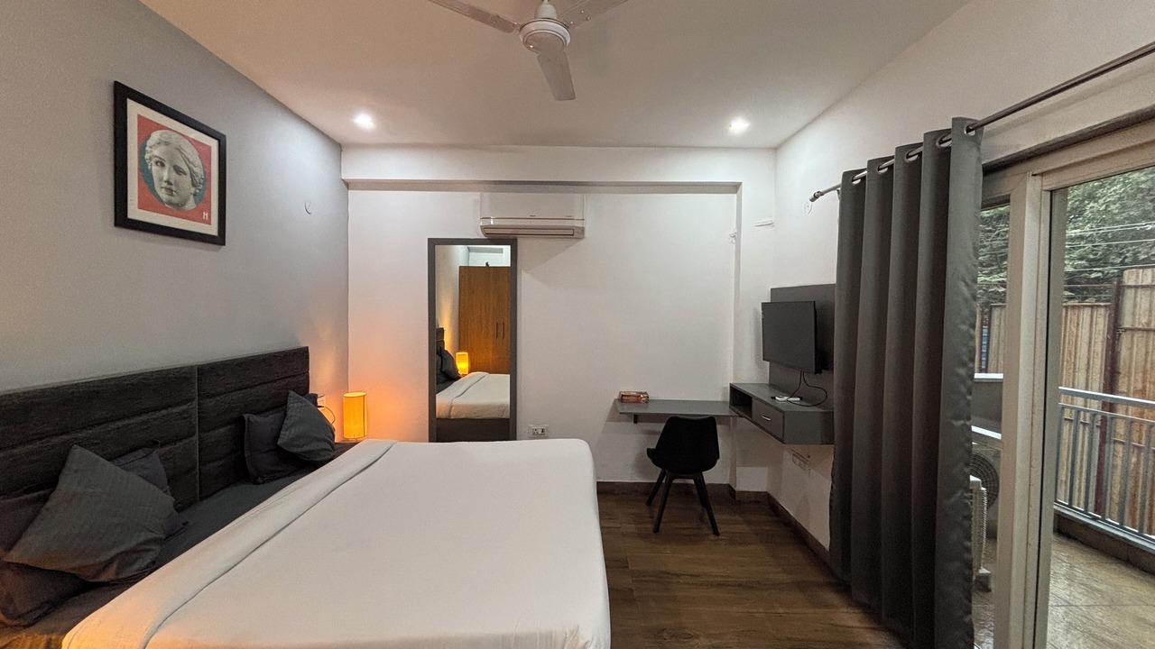 Photo of Bedroom in Sushant Lok