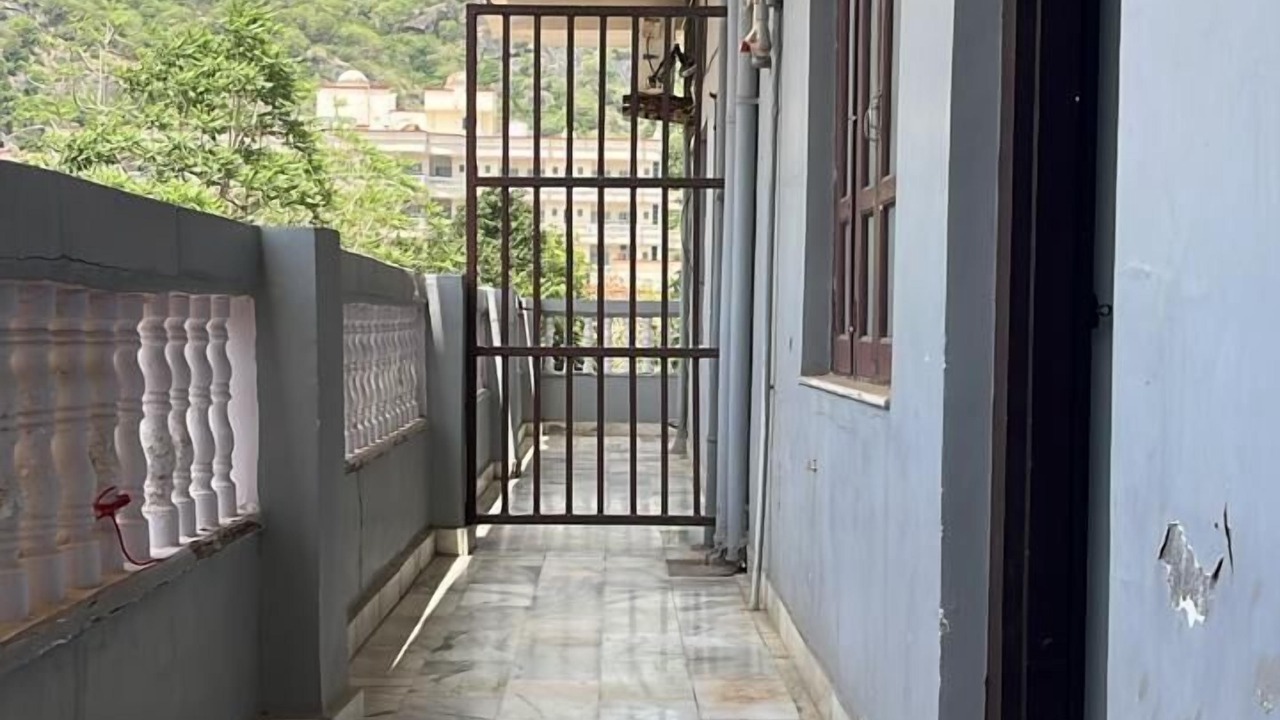 Photo of Patio Balcony in Abu Road