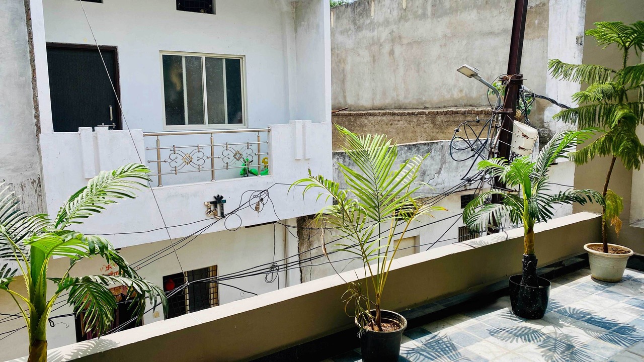Photo of Patio Balcony in Ujjain