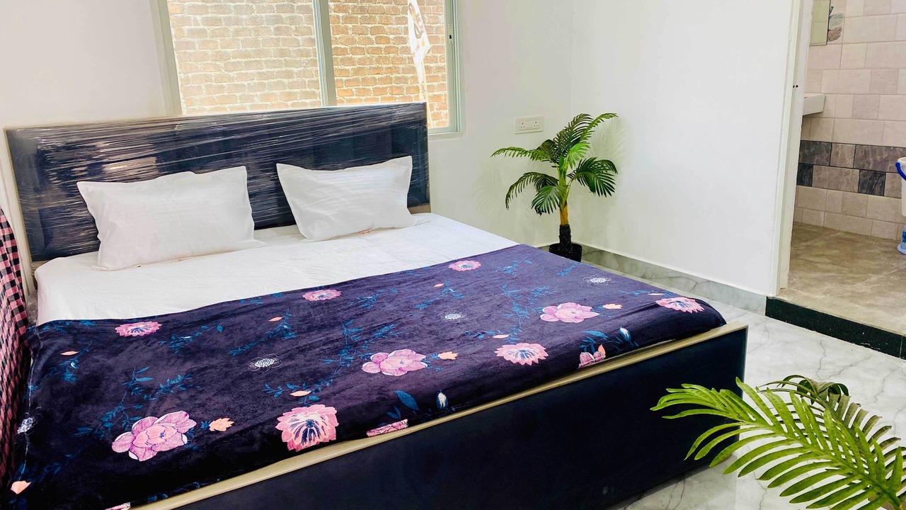 Photo of Bedroom in Ujjain